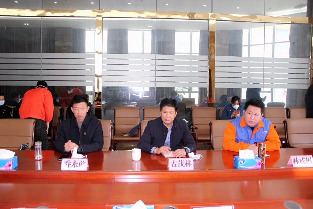 省應急管理廳二級巡視員高發虎一行來潔晶督導檢查 省應急管理廳二級巡視員高發虎一行來潔晶督導檢查